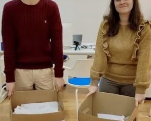 Equipo Cuidamos Mundi colaborando con asociación de autismo en Burgos - Responsabilidad social